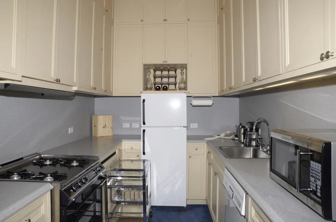 Refrigerator Water Leak Cleanup in Gaithersburg, MD