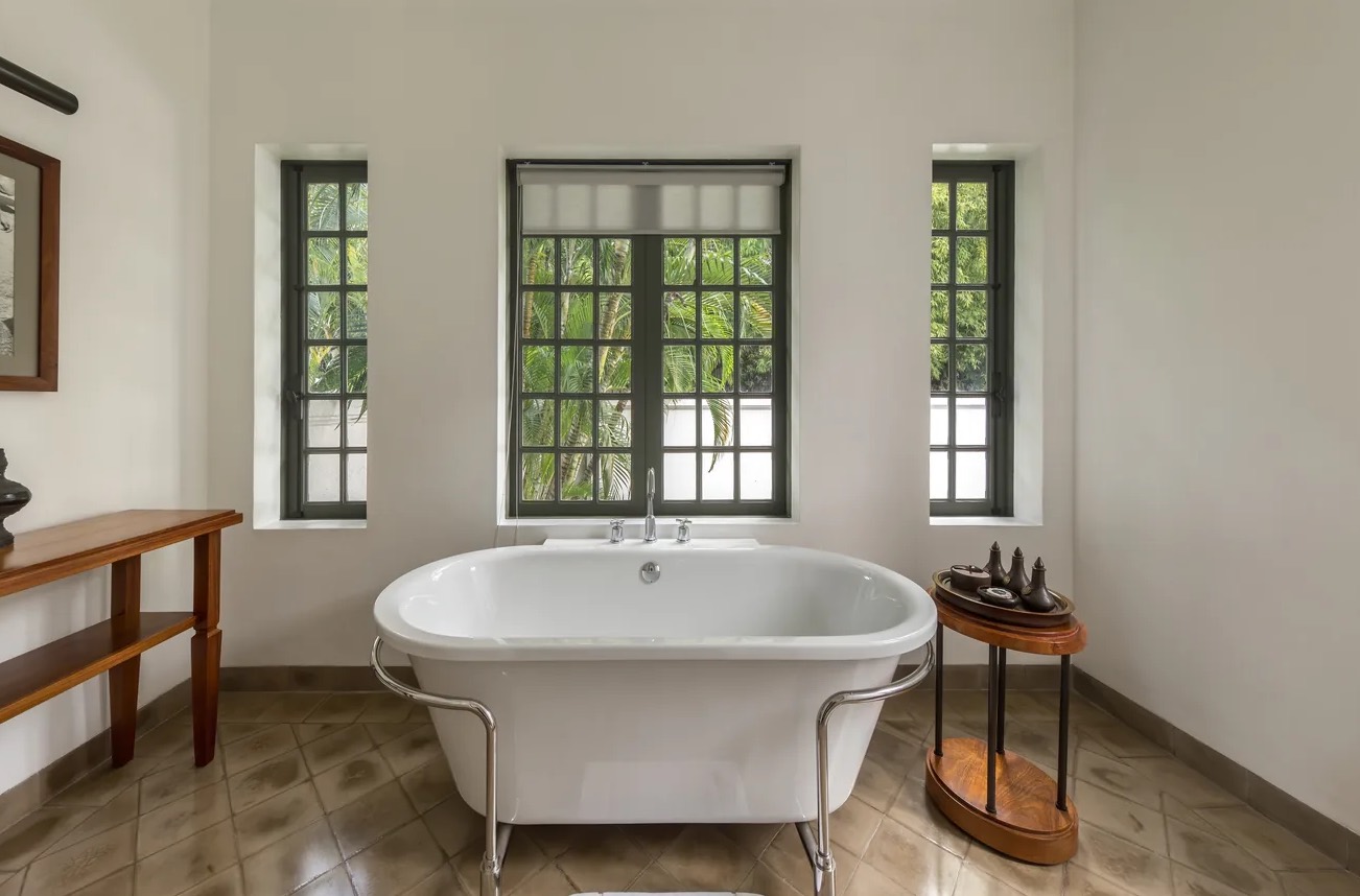 Bathroom Water Damage Cleanup in Gaithersburg, MD